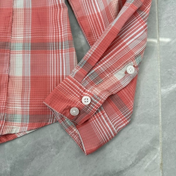 Women’s Columbia Plaid Button Down Long Sleeve Vented Outdoors Shirt Size Small - Picture 10 of 16